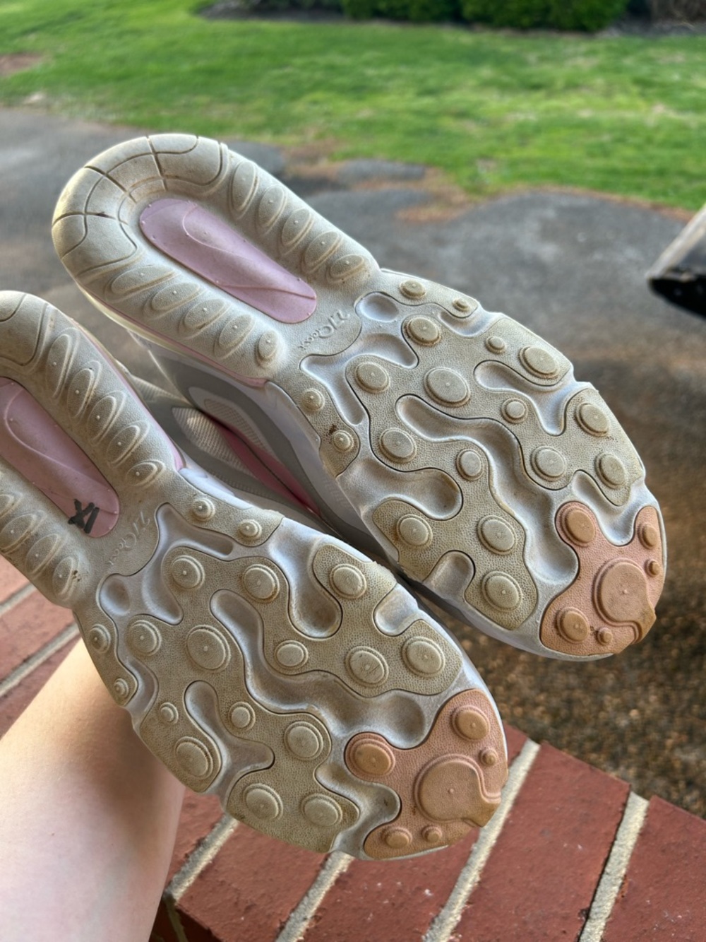 Nike Women’s White Sneakers with Pink Accents and Orange Insole Logo - Picture 2 of 4